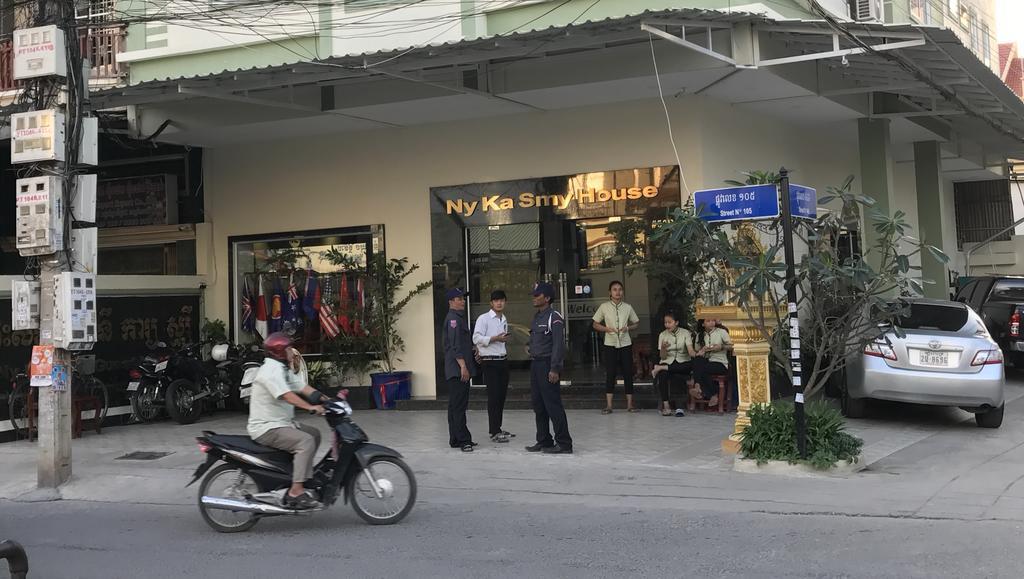 Ny Ka Smy Hotel Phnom Penh Zewnętrze zdjęcie